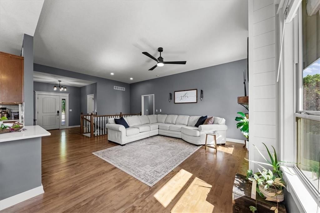 622 N Wren Drive — photo 5