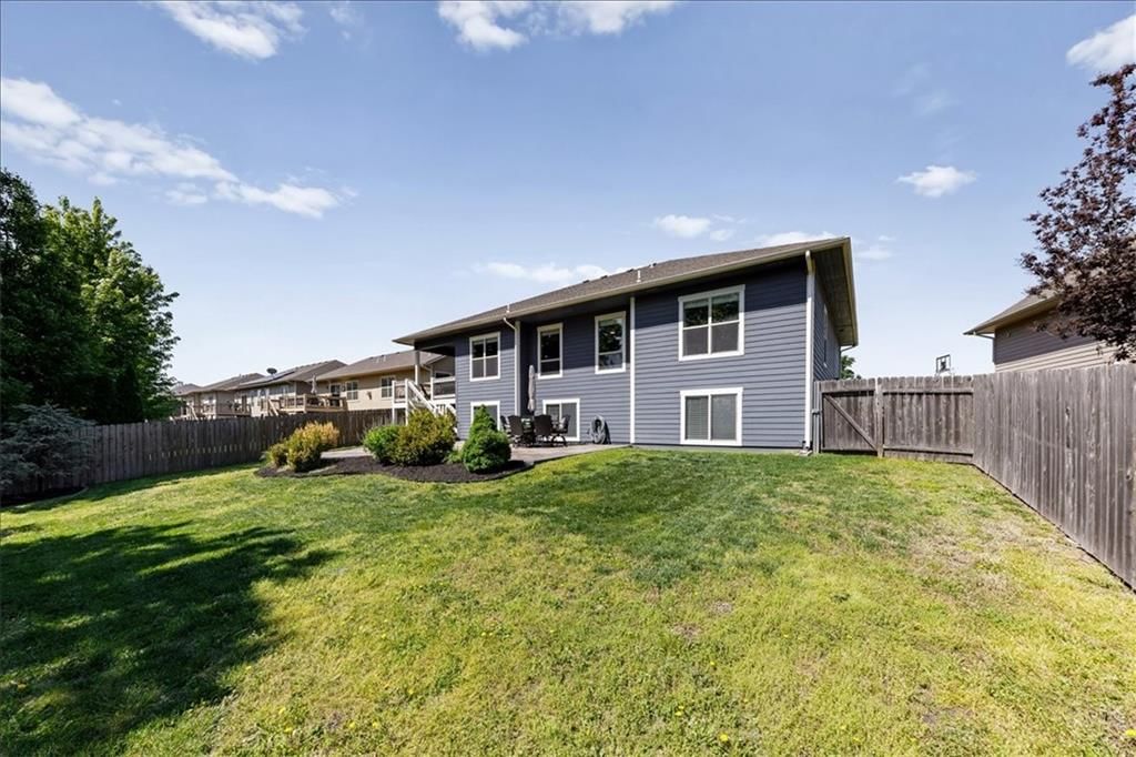 622 N Wren Drive — photo 32