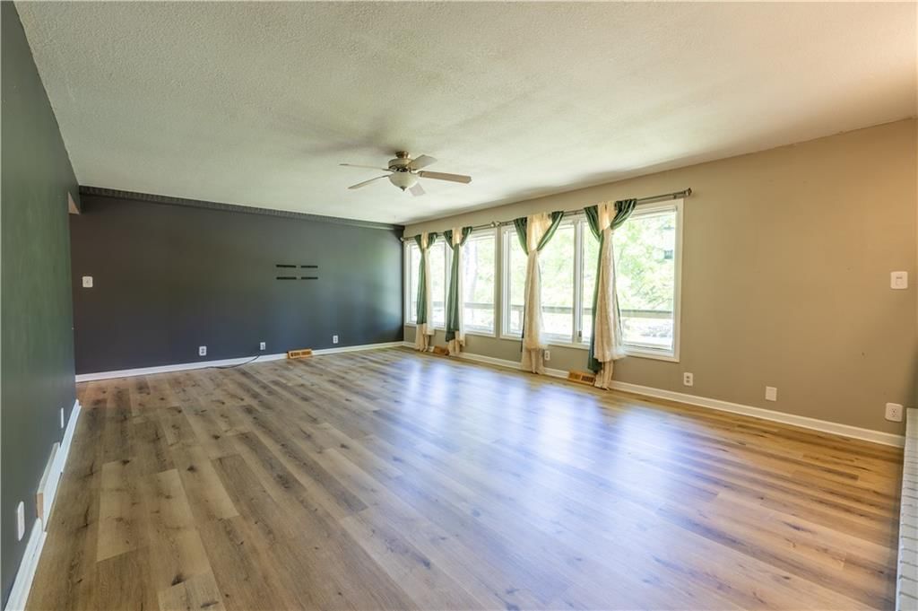 3710 Lakeside Drive — photo 10