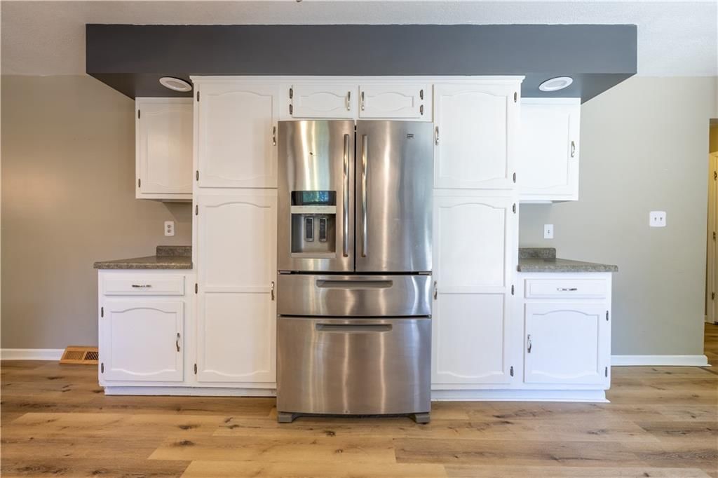 3710 Lakeside Drive — photo 14