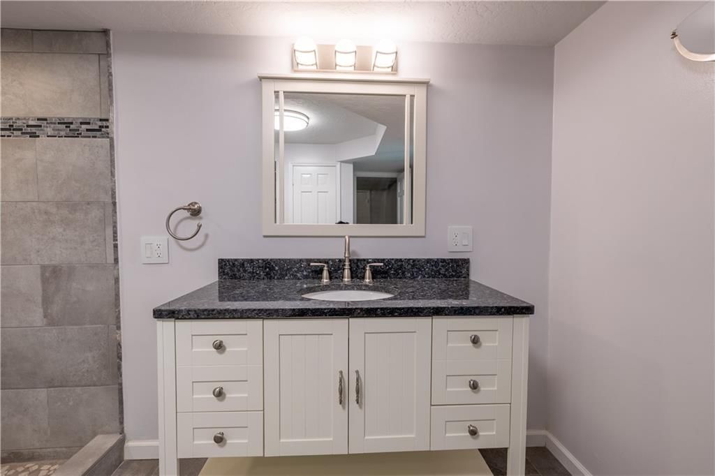 3710 Lakeside Drive — photo 32
