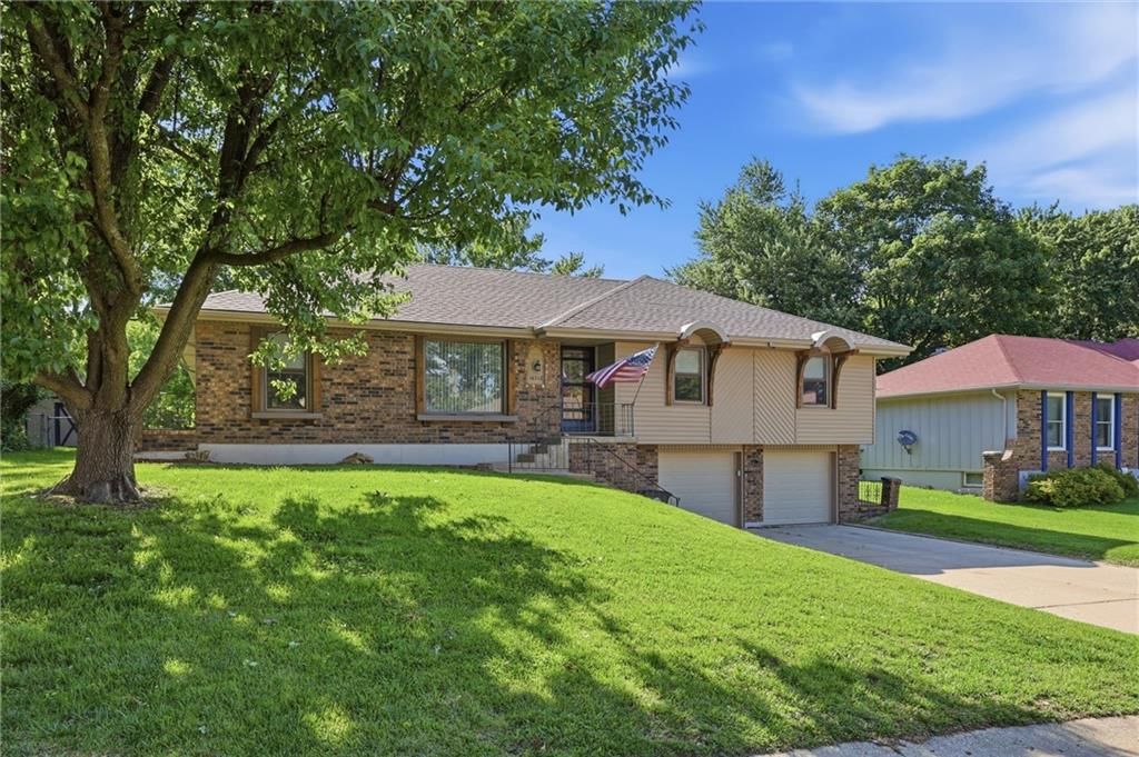16512 Spring Valley Road — photo 2