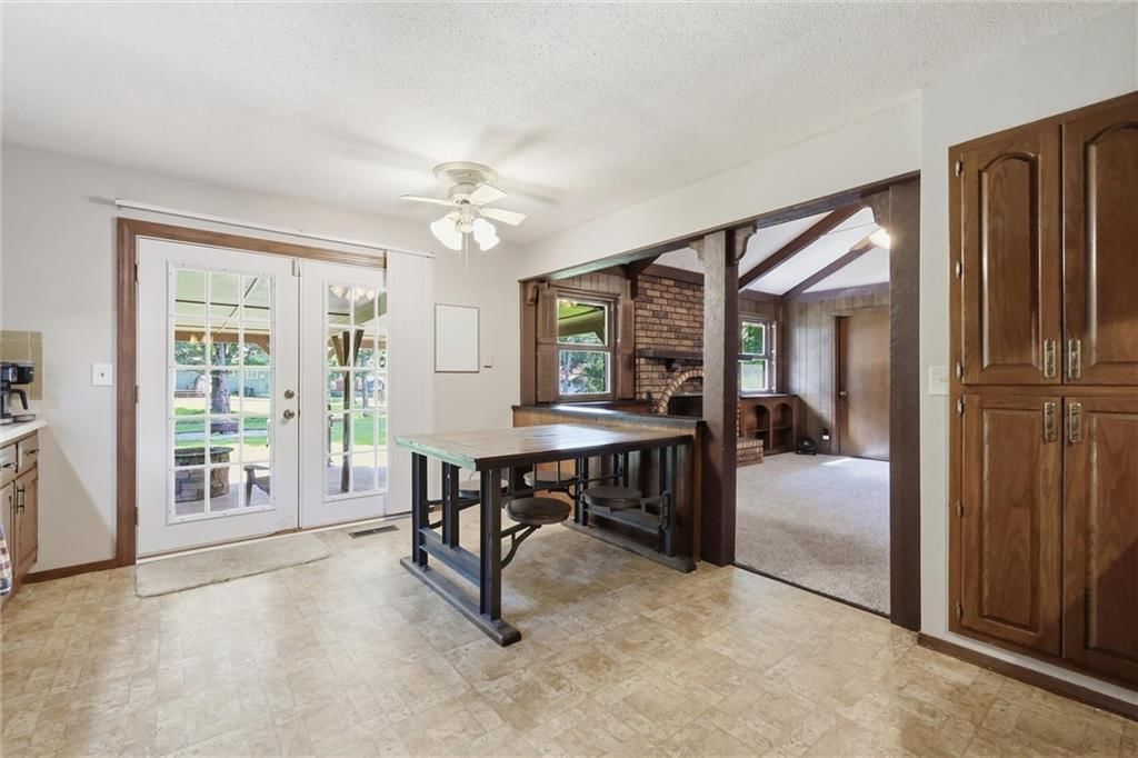 16512 Spring Valley Road — photo 10