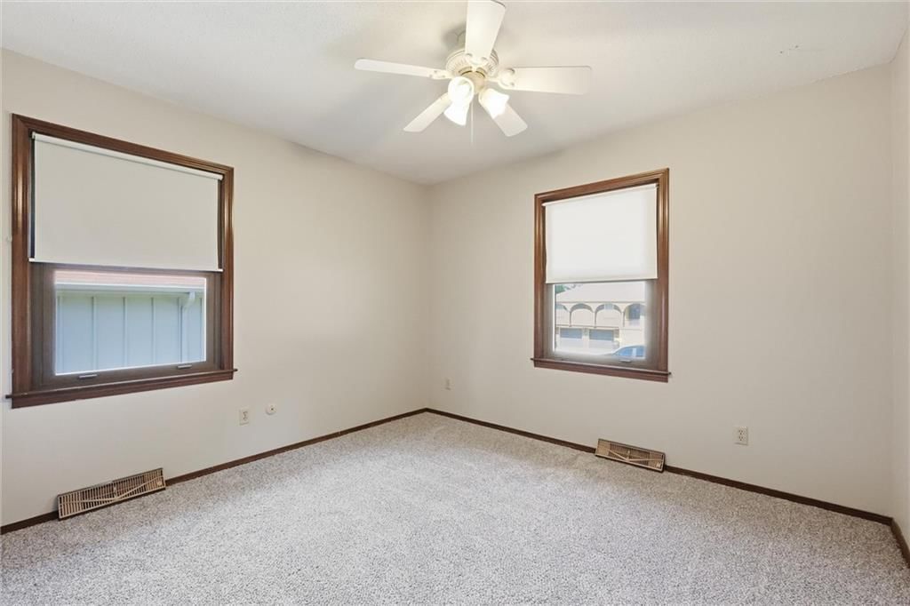 16512 Spring Valley Road — photo 20