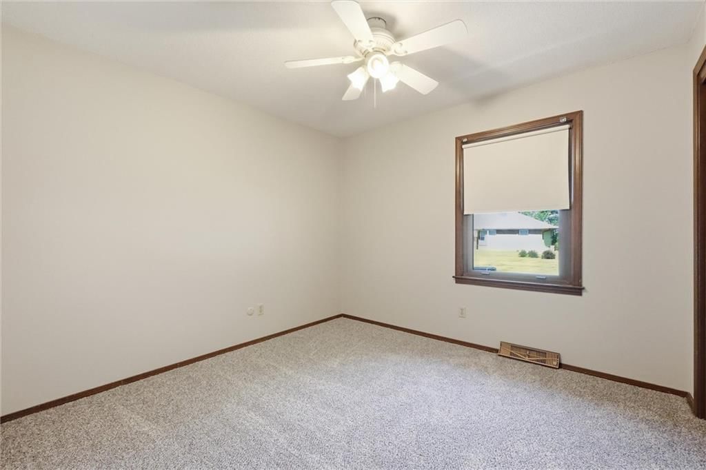 16512 Spring Valley Road — photo 22