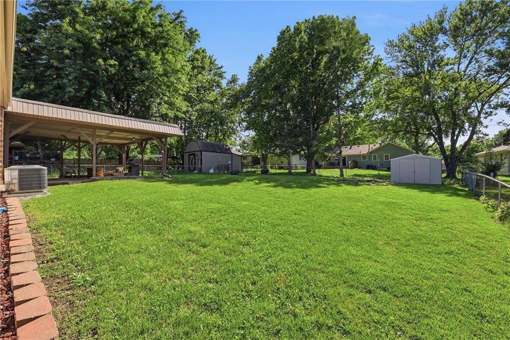 16512 Spring Valley Road — photo 29