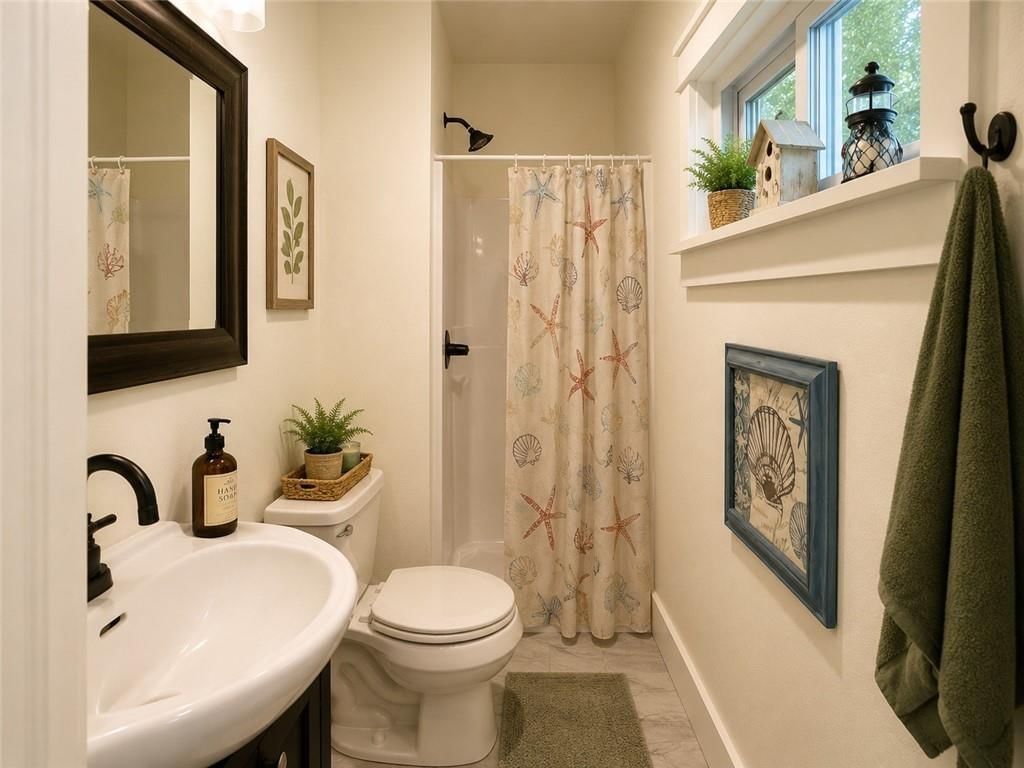 1007 Grand Avenue — photo 15