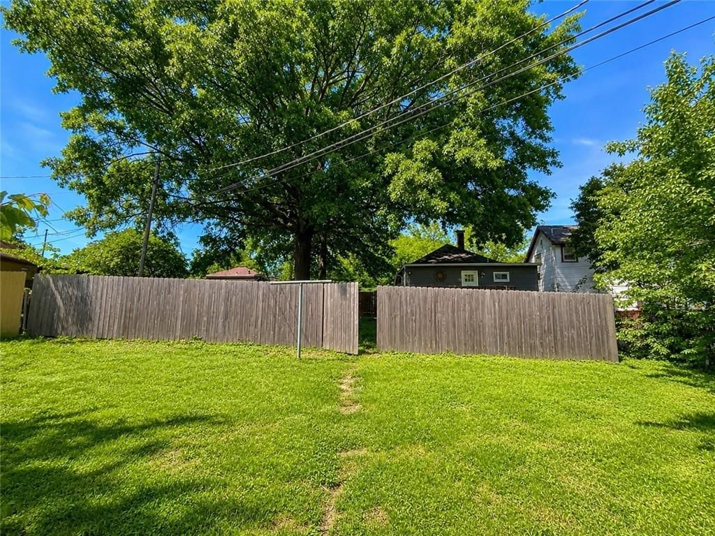 1007 Grand Avenue — photo 18
