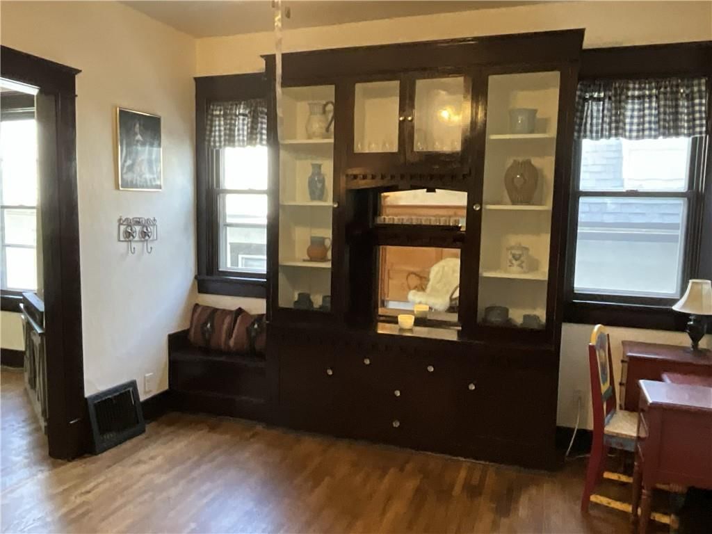 1007 Grand Avenue — photo 23