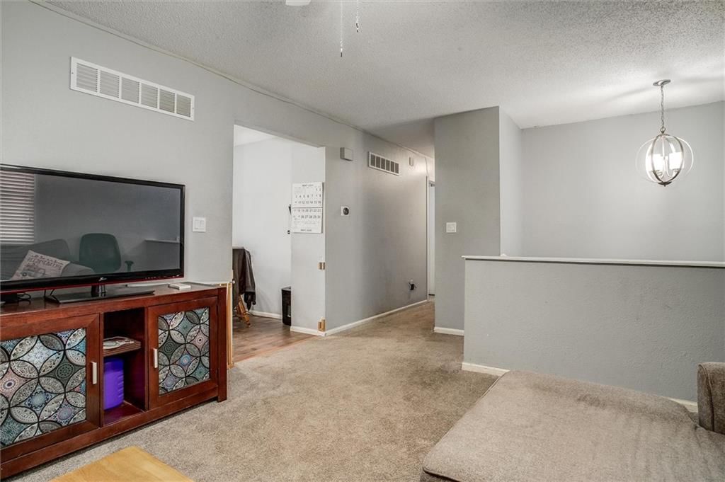 1705 SE High Drive — photo 6