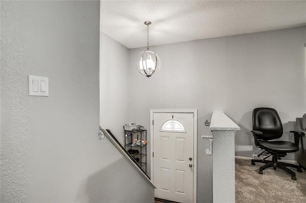 1705 SE High Drive — photo 12