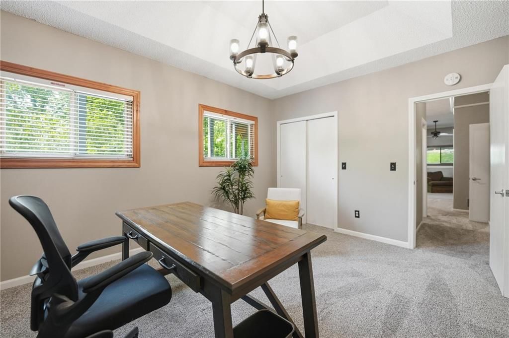 5722 Noland Road — photo 36