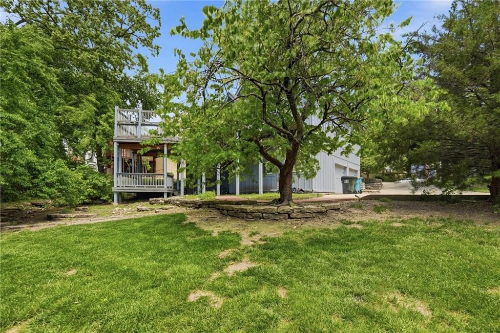 5722 Noland Road — photo 40