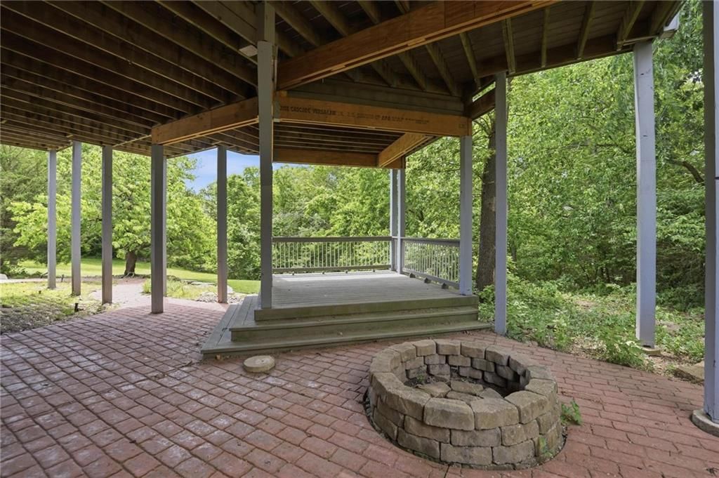 5722 Noland Road — photo 41