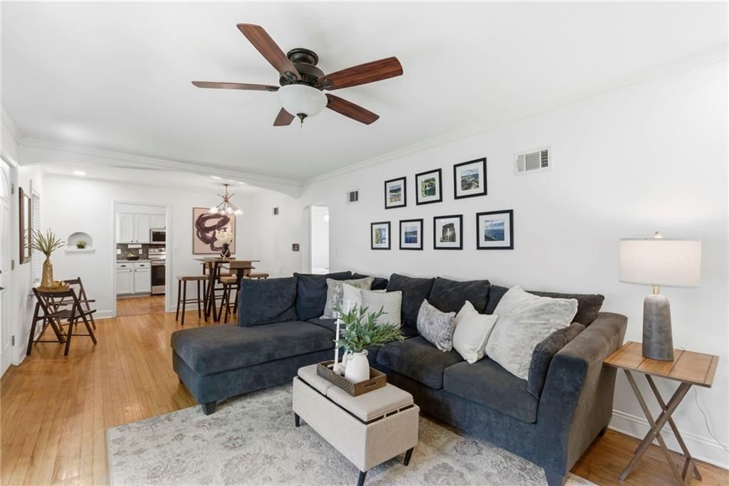 5213 Rosewood Drive — photo 3