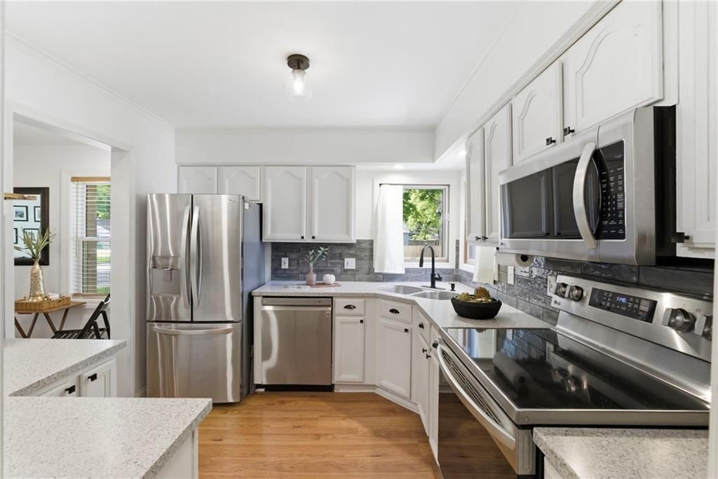 5213 Rosewood Drive — photo 11