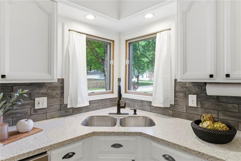 5213 Rosewood Drive — photo 11