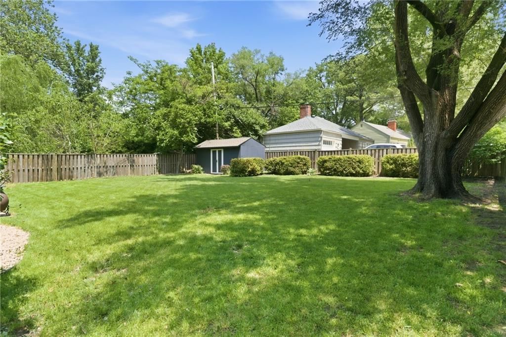 5213 Rosewood Drive — photo 27