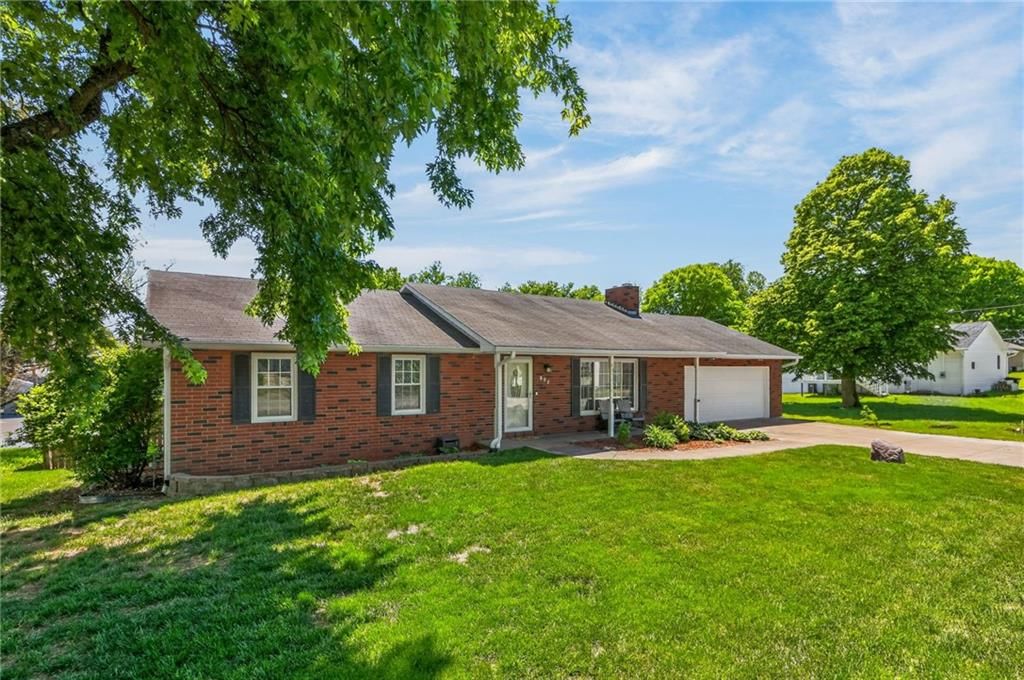 802 W Duncan Drive — photo 2
