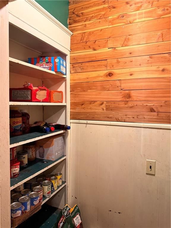 201 W Walker Street — photo 29