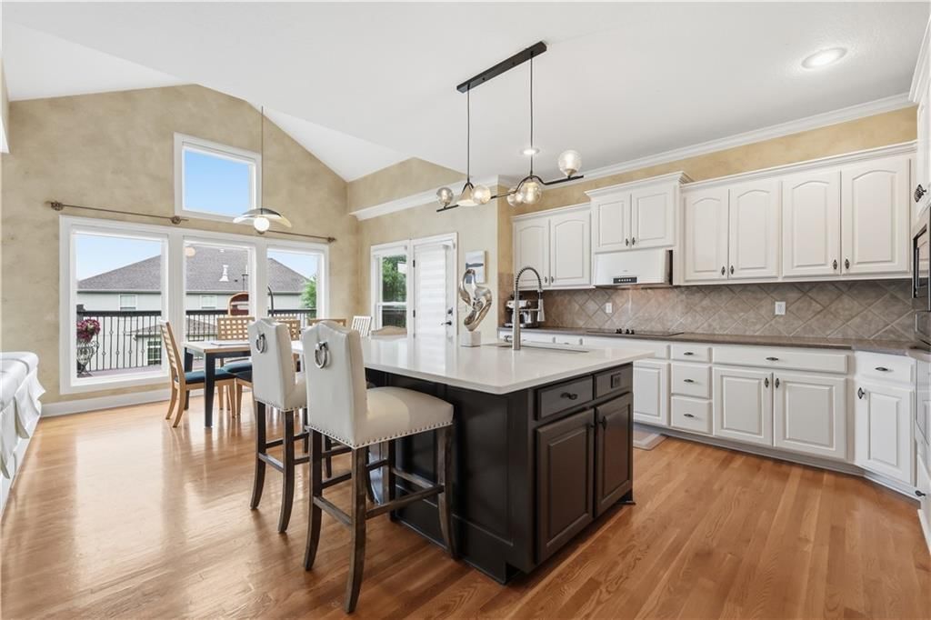 15505 Canterbury Street — photo 9