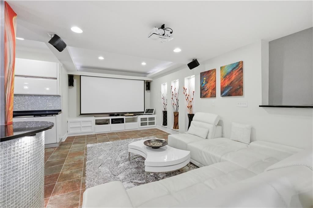 15505 Canterbury Street — photo 40
