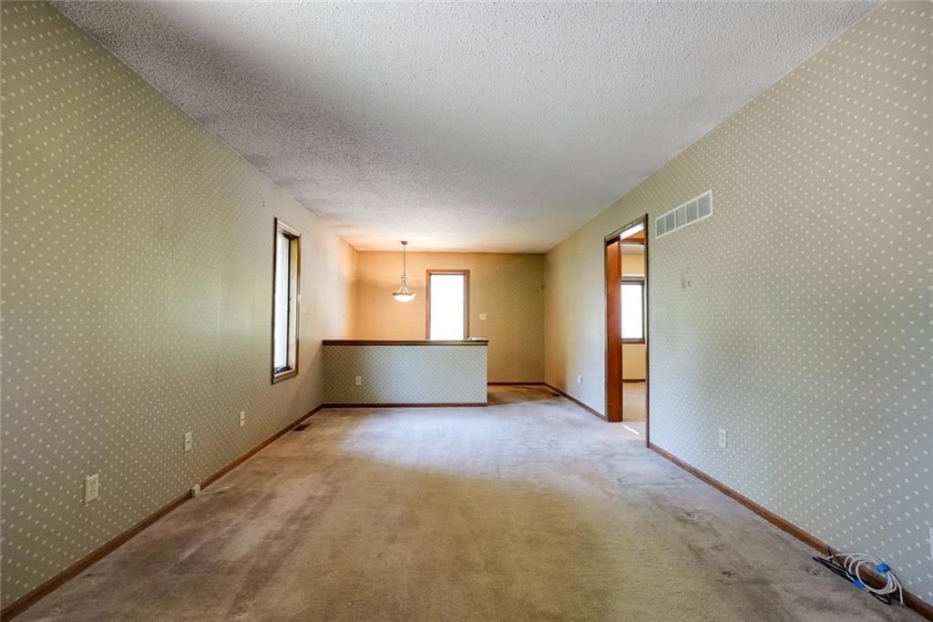 2811 Englewood Terrace — photo 10
