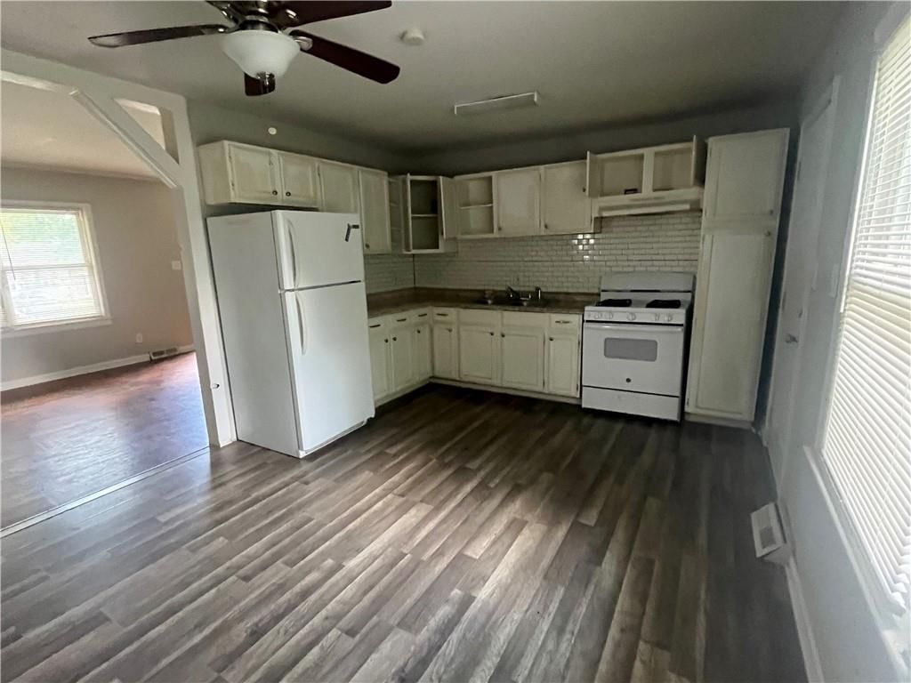 6010 E 149TH Street — photo 11