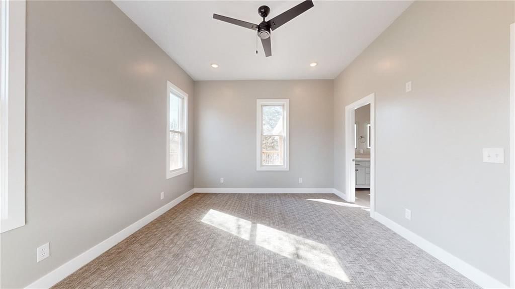 2110 Ashland Avenue — photo 17