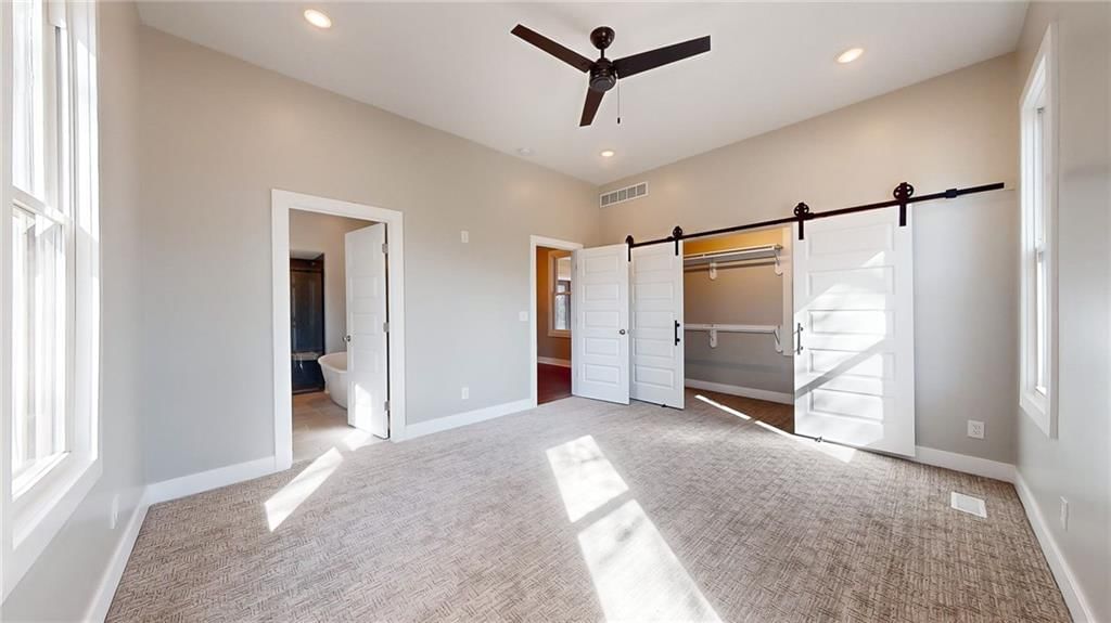 2110 Ashland Avenue — photo 18