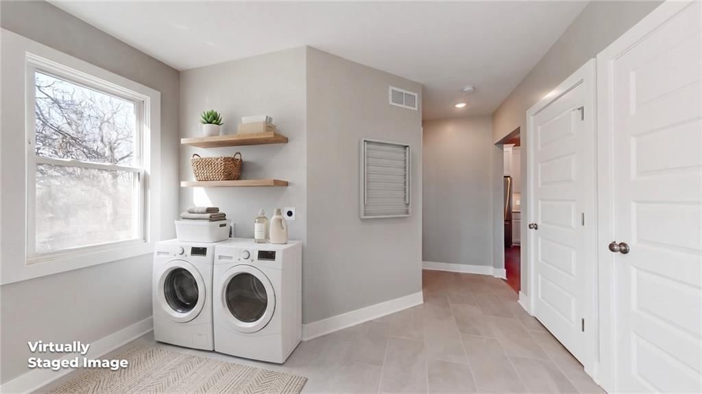 2110 Ashland Avenue — photo 24