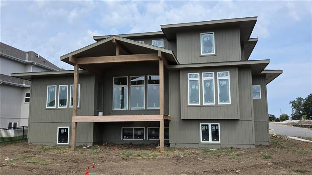Photo 5 of 74 - 12501 W 184th Street, Overland Park, KS 66013