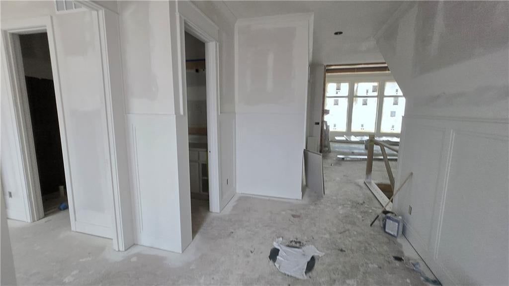 Photo 12 of 74 - 12501 W 184th Street, Overland Park, KS 66013