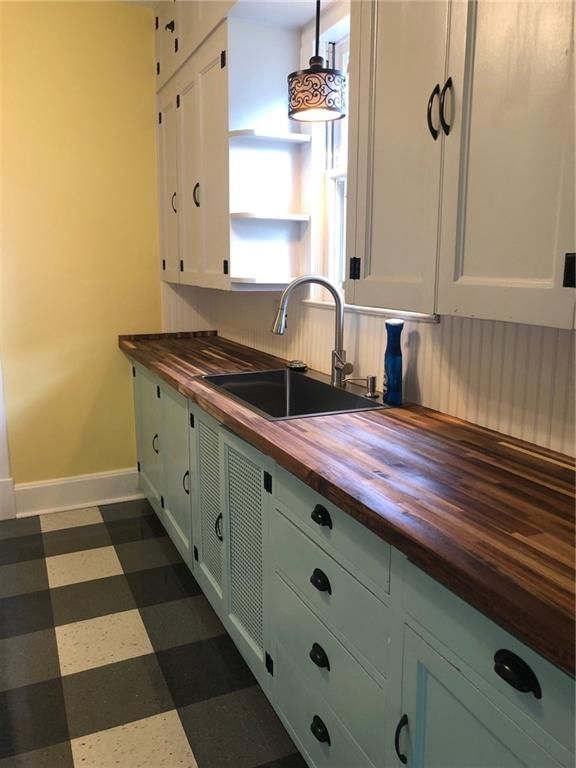 541 S Huttig Avenue — photo 9