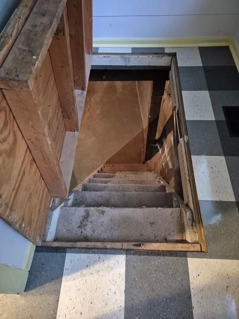 541 S Huttig Avenue — photo 19