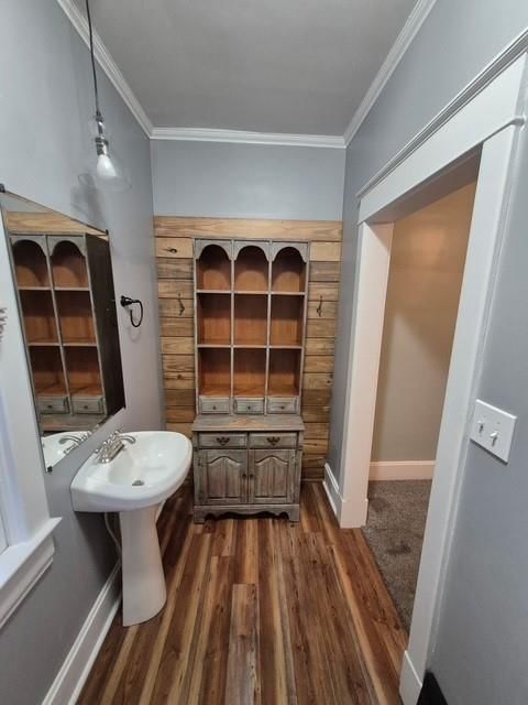 541 S Huttig Avenue — photo 36