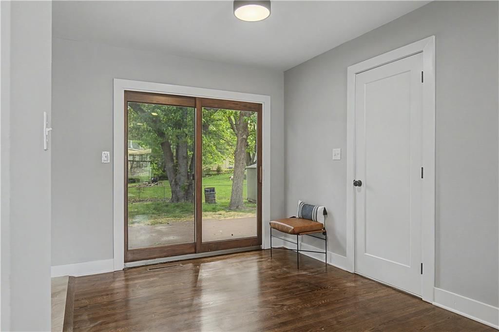 9918 Benson Street — photo 8