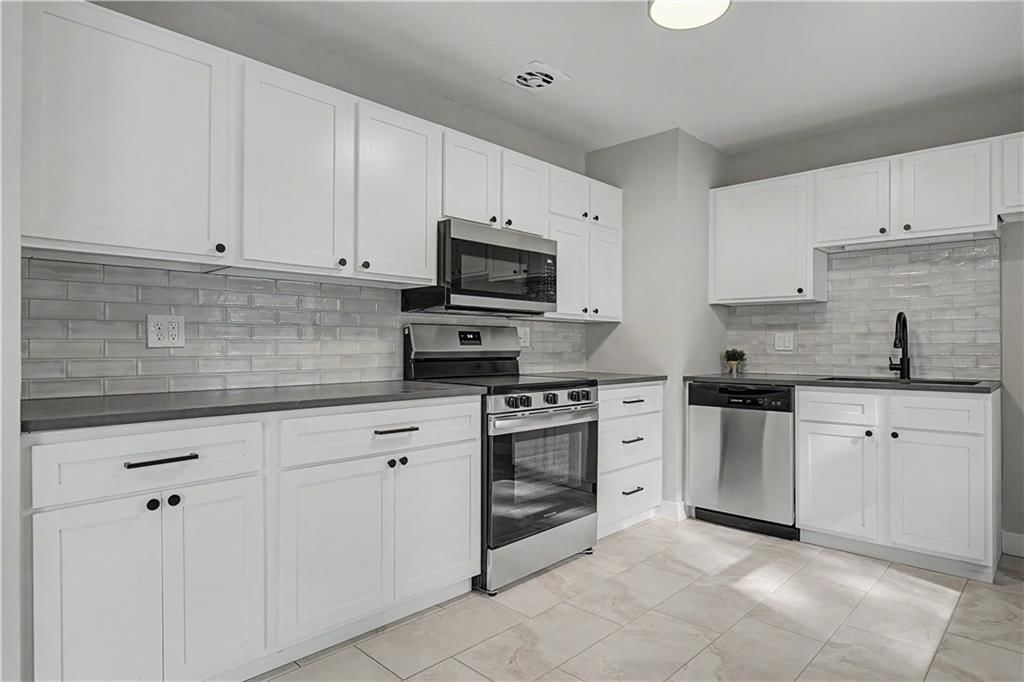 9918 Benson Street — photo 10