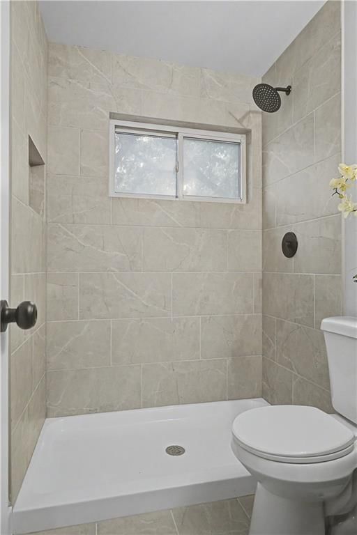 9918 Benson Street — photo 17