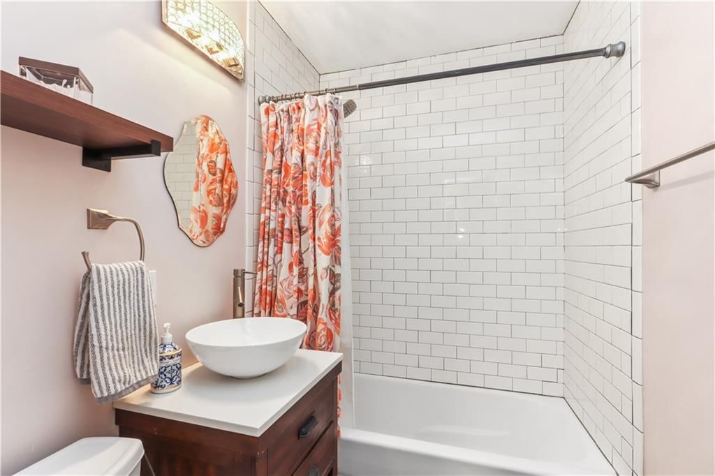 6109 W 54th Street — photo 16
