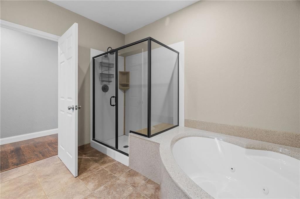 5812 MANOR Lane — photo 43