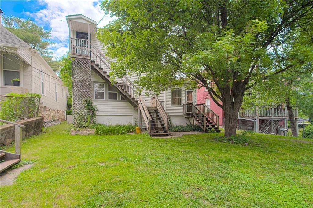 4215 Oak Street — photo 40