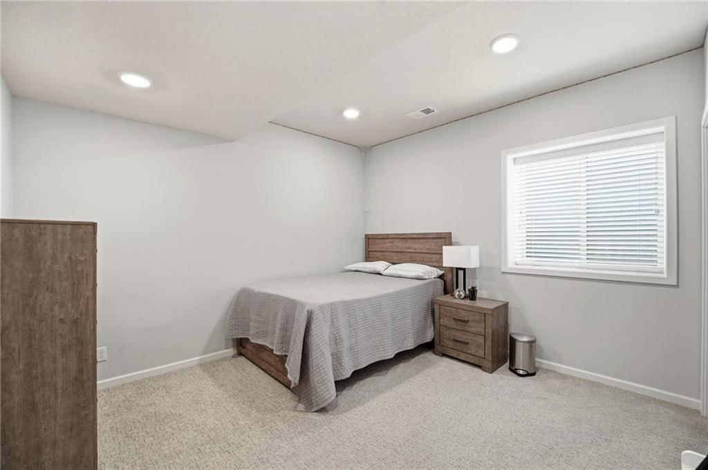 161 NW Carson Drive — photo 25