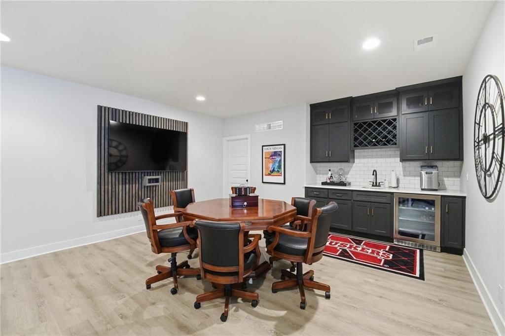 161 NW Carson Drive — photo 30
