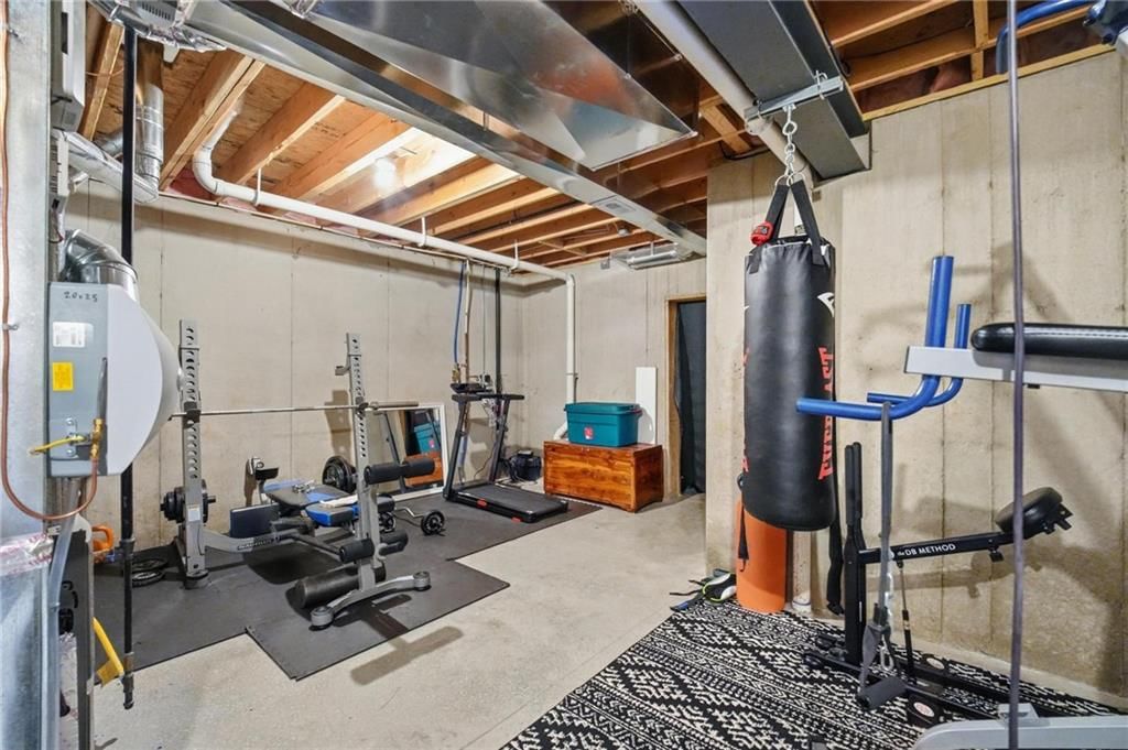 161 NW Carson Drive — photo 32