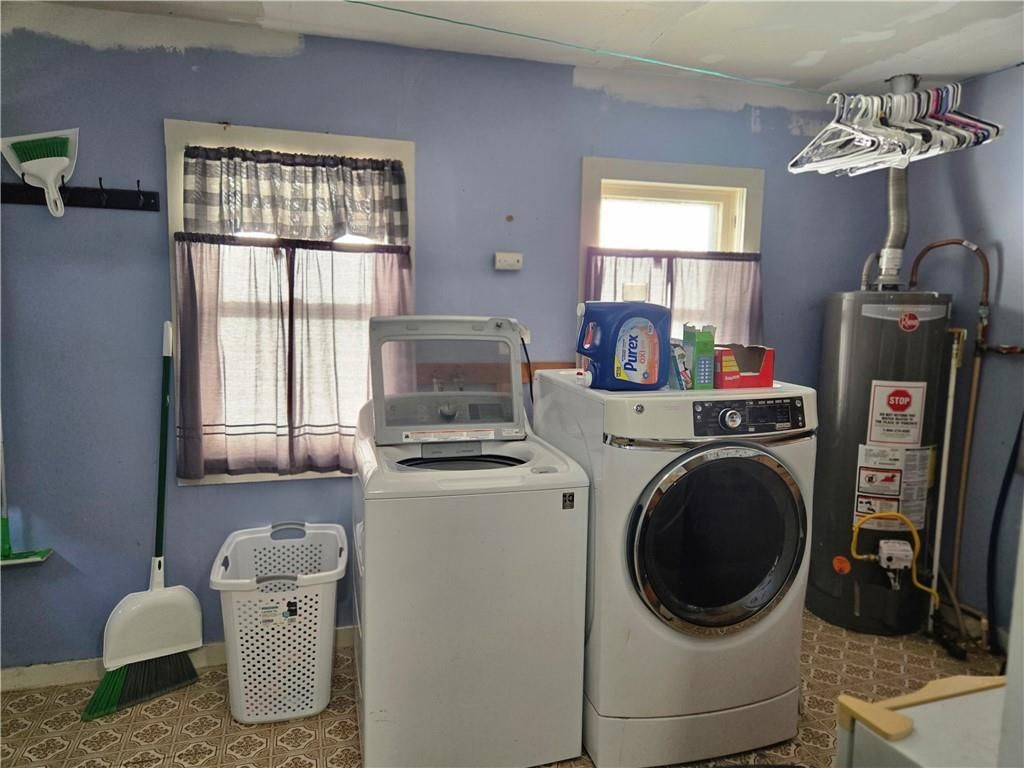 422 W 9th Street — photo 14