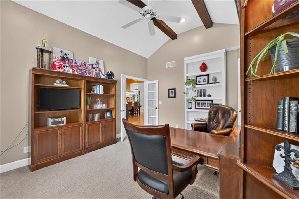 2313 NE Lake Breeze Lane — photo 27
