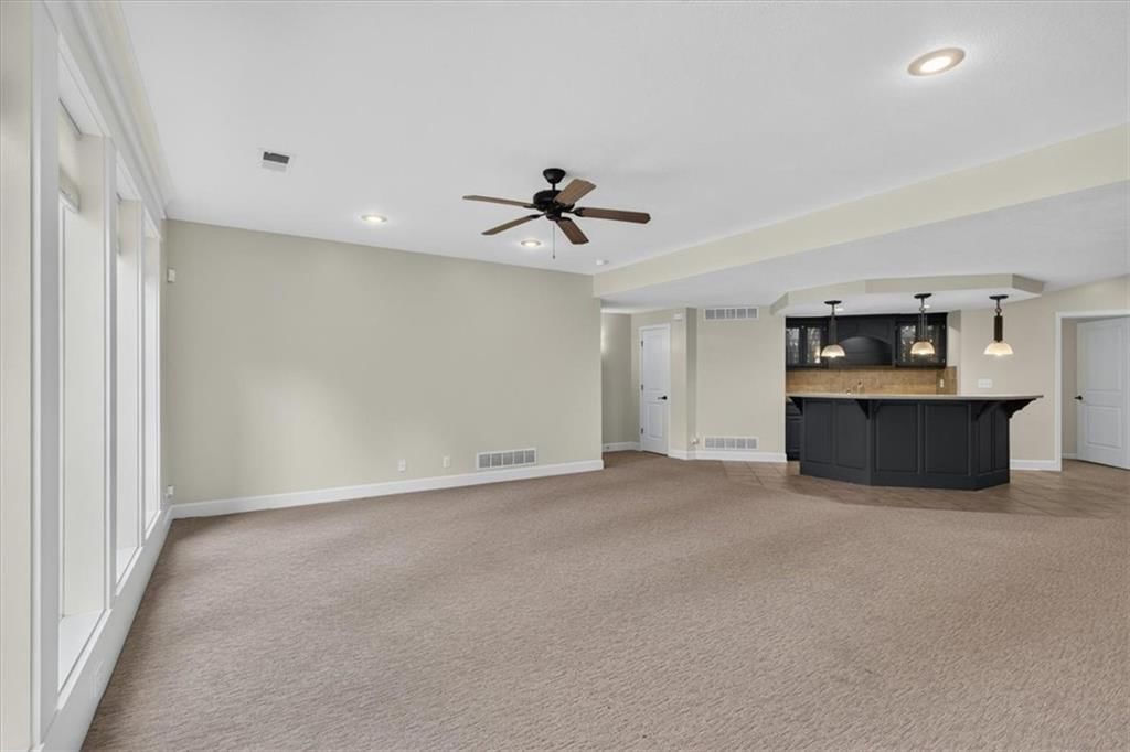 2313 NE Lake Breeze Lane — photo 29
