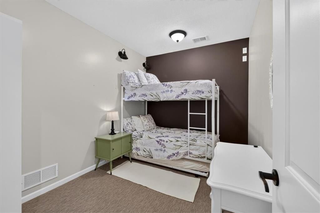 2313 NE Lake Breeze Lane — photo 41