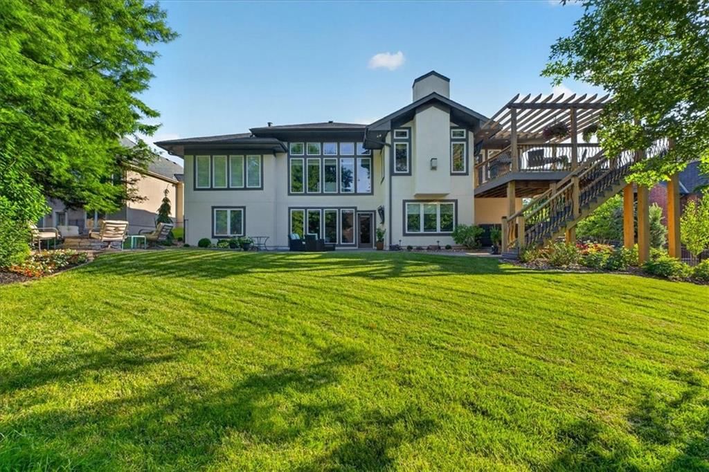 2313 NE Lake Breeze Lane — photo 43